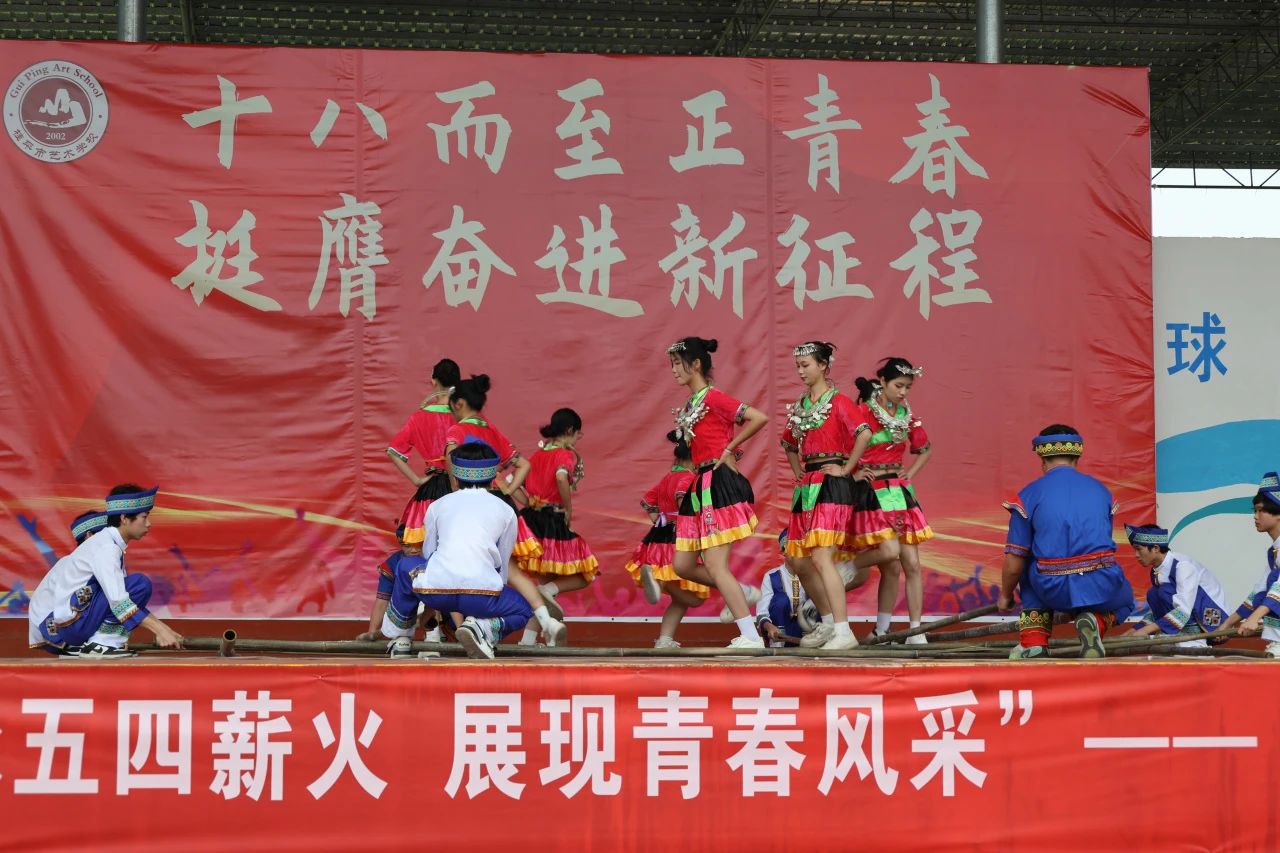 1740529395369700.jpg f2cb2f27232381e1ba372944b2d6cc2b.jpg